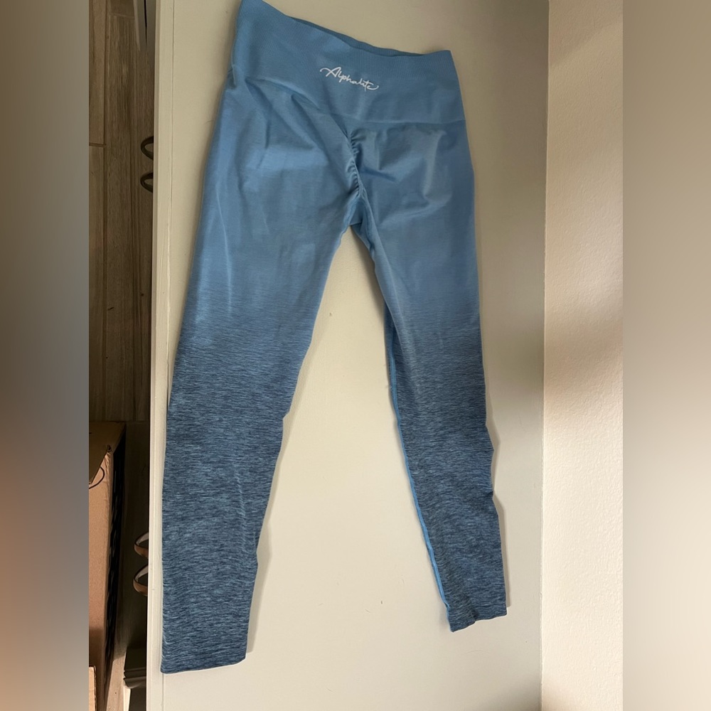 Alphalete, large, ocean blue ombré , amplify leggings